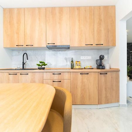 Apartman Discreet Kysucke Nove Mesto Exterior photo